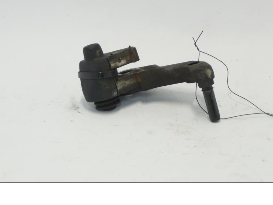 Baksidan på Bromsoksfäste från en BMW G 650 GS -2011 motorcykel.