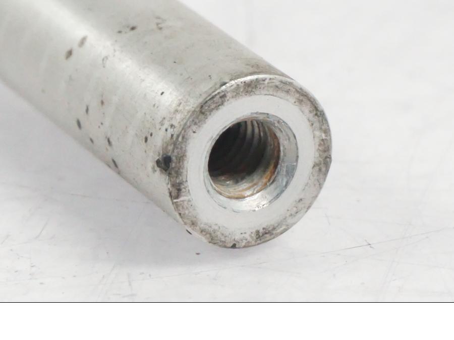 Baksidan på Växellänkage från en Yamaha YZF 1000 R1 -2007 motorcykel.