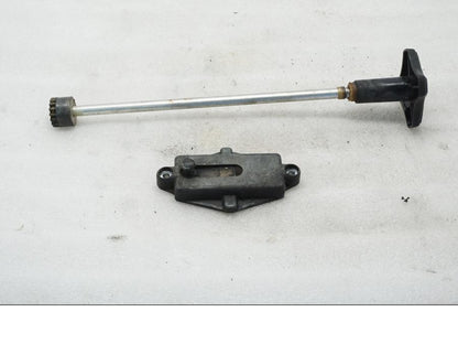 Framsidan på Styrdämpare från en BMW R 90 -1975 motorcykel.