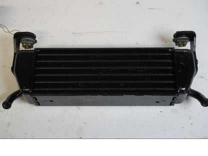 Baksidan på Oljekyl från en BMW R 1100 S -2003 motorcykel.