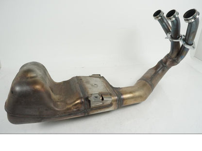 Extrabild1 på Avgassystem från en Yamaha MT-09 Tracer -2021 motorcykel.