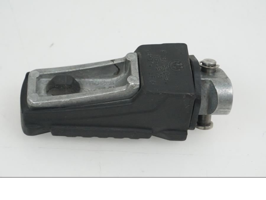 Höger sida på Fotpinne från en BMW R 1250 GS -2017 motorcykel.