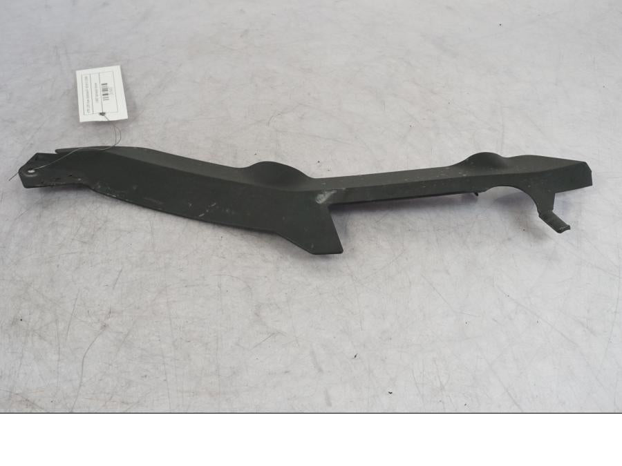 Framsidan på Ramskydd från en KTM 1290 Super Adventure R -2018 motorcykel.