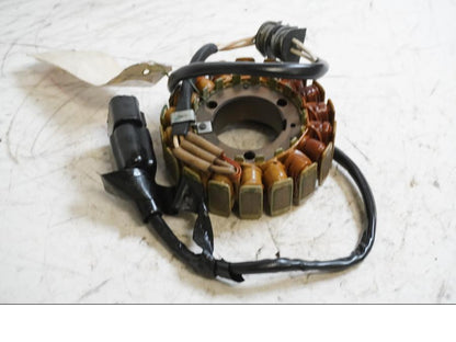 Framsidan på Generator från en Yamaha XV 1700 -2003 motorcykel.