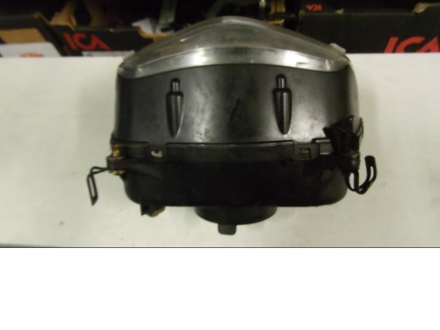 Höger sida på Strålkastare från en Honda VTR 1000 F -1997 motorcykel.