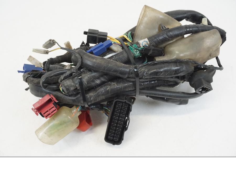 Framsidan på Kabelstam från en Honda XL 1000 V -1999 motorcykel.