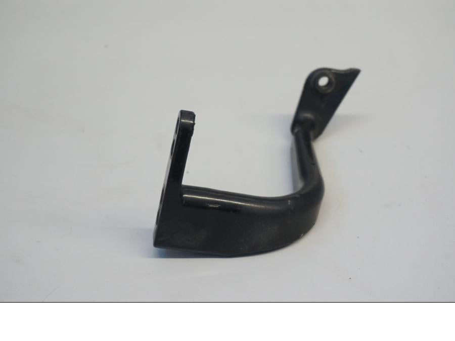 Höger sida på Fotplattefäste från en H-D Touring Road King Classic FLHRCI -2008 motorcykel.