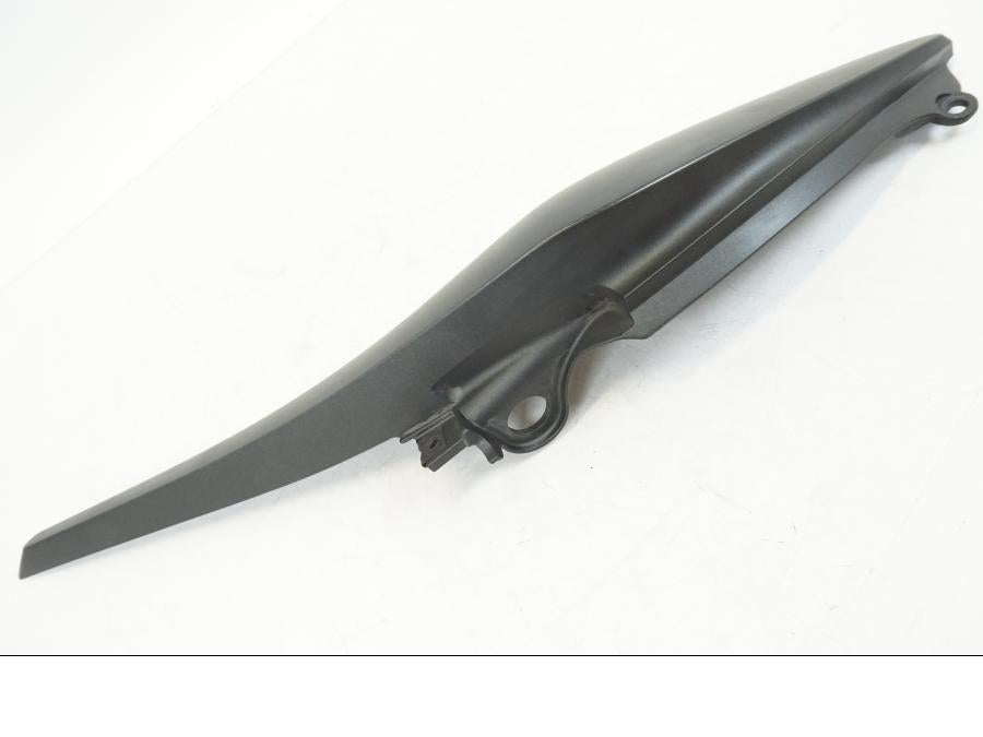 Höger sida på Bakvinge från en Honda CB 600 F -2008 motorcykel.