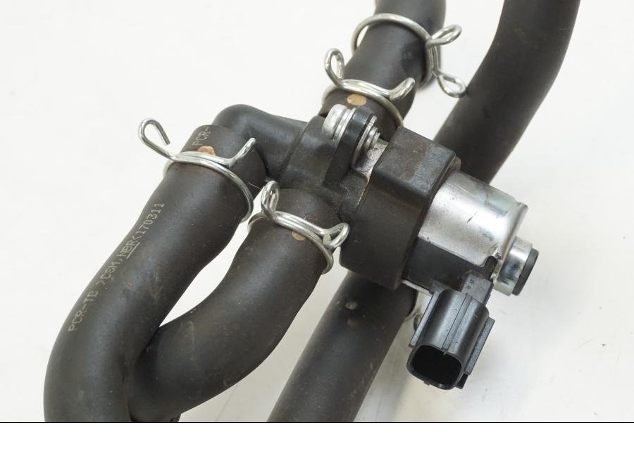 Extrabild1 på Second Air från en Honda CB 650 F Hornet -2017 motorcykel.