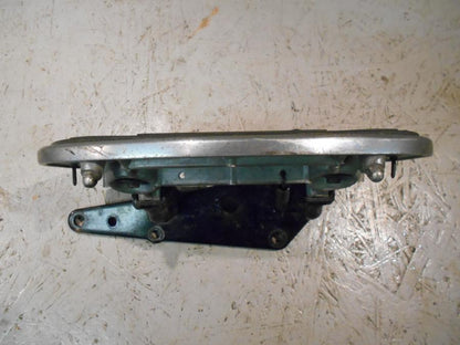 Baksidan på Fotplatta från en Kawasaki VN 1500 -1996 motorcykel.