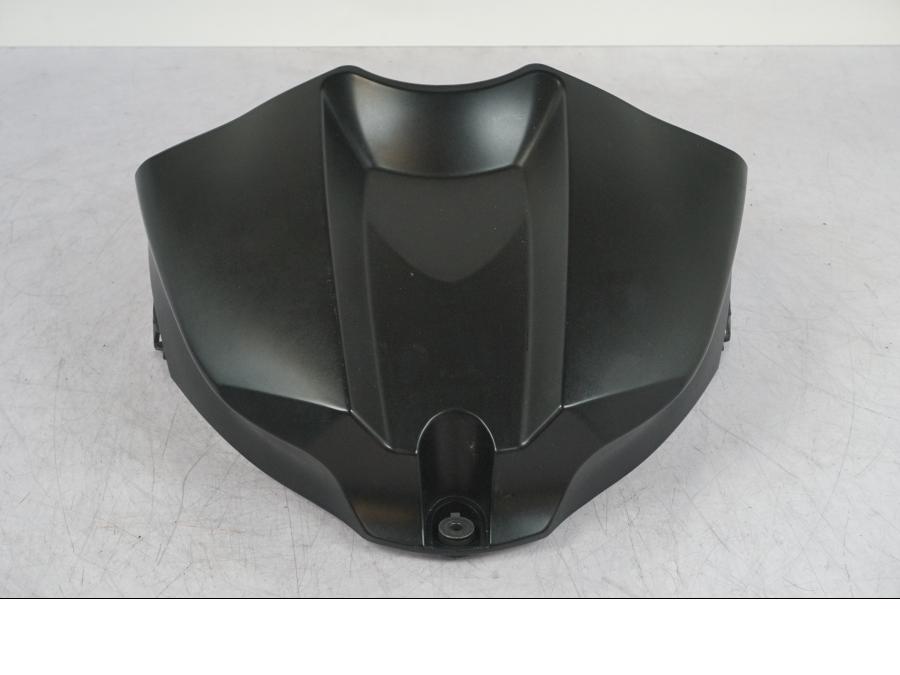 Framsidan på Bensintankskåpa från en Yamaha YZF 1000 R1 -2010 motorcykel.