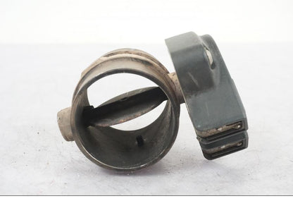 Baksidan på Avgasspjäll från en BMW R 1200 GSA -2012 motorcykel.