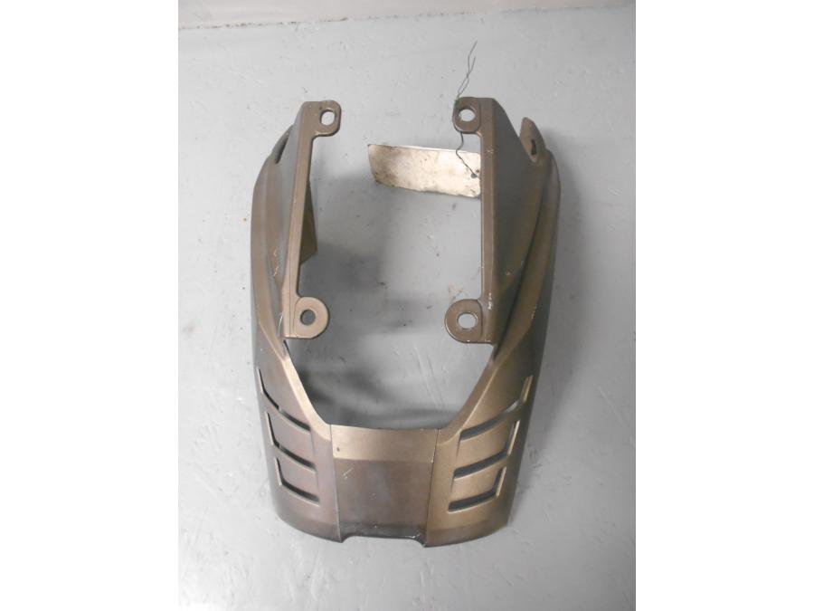 Framsidan på Värmeskydd från en Triumph Daytona 675 -2006 motorcykel.