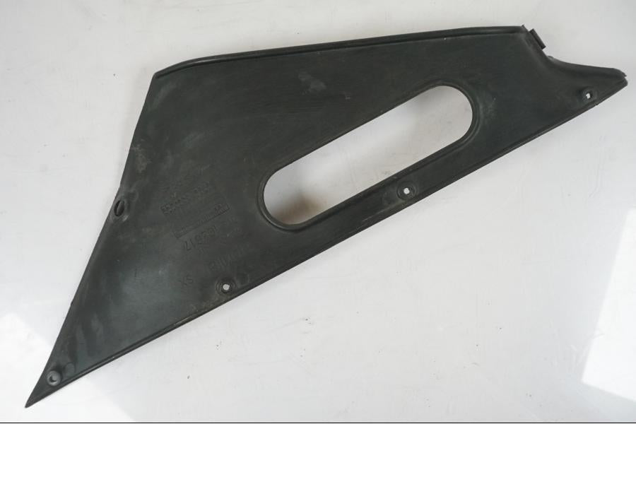 Snett uppifrån på Innerpanel från en Aprilia RS 125 -2000 motorcykel.