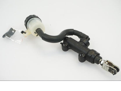 Vänster sida på Bromshuvudcylinder från en Kawasaki ZX-10R -2008 motorcykel.