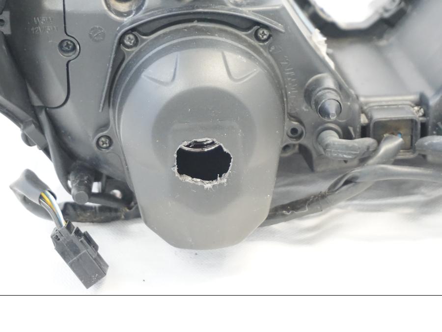 Extrabild1 på Strålkastare från en Triumph Daytona 675 -2010 motorcykel.