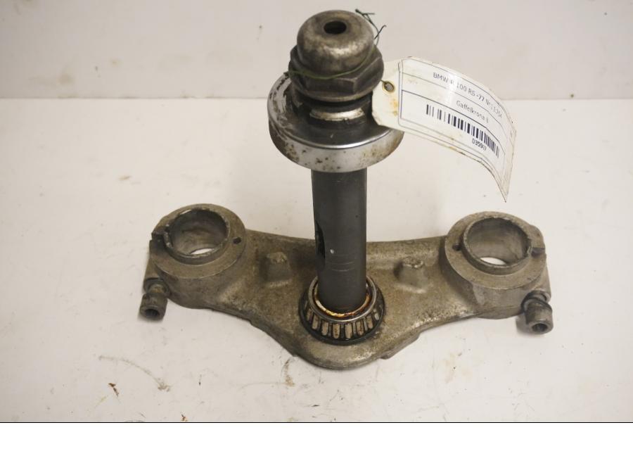 Framsidan på Gaffelbrygga från en BMW R 100 RS -1977 motorcykel.