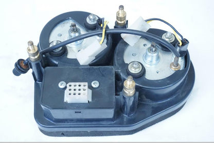 Vänster sida på Instrumentpanel från en Ducati 750 SS -1995 motorcykel.