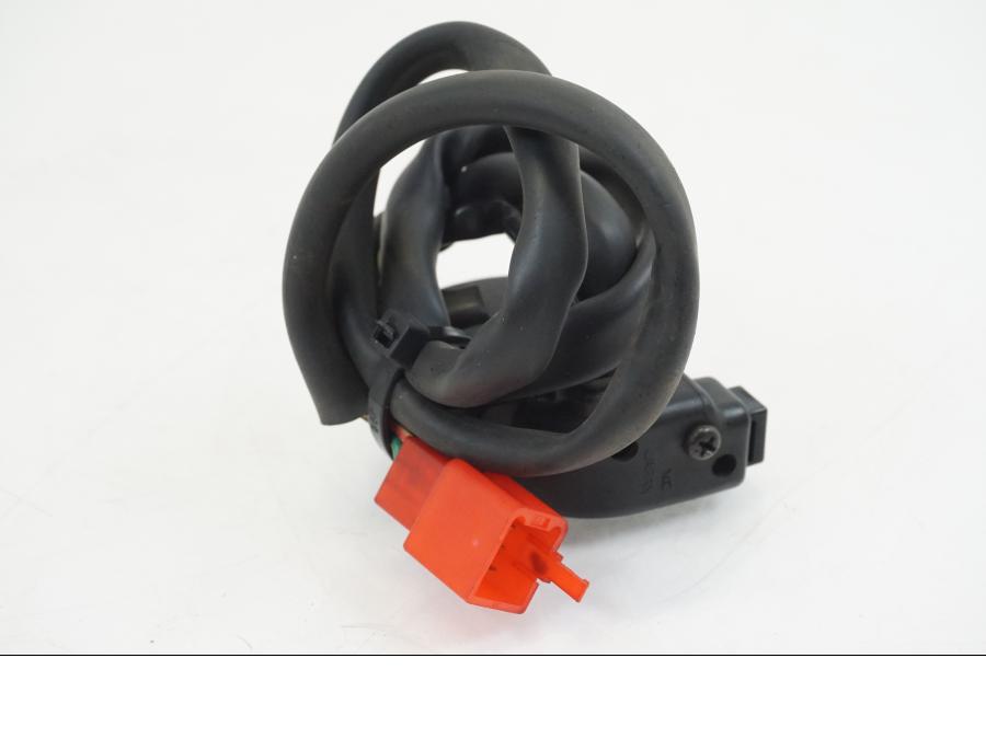 Snett uppifrån på Styrelreglage från en Honda XL 1000 V -1999 motorcykel.