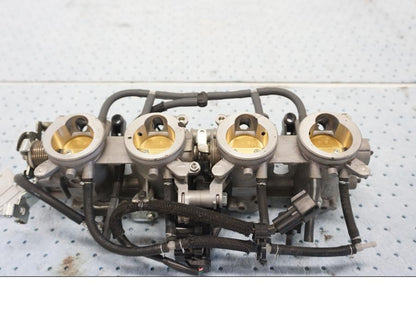 Höger sida på Spjällhus från en Kawasaki Z 900 -2019 motorcykel.