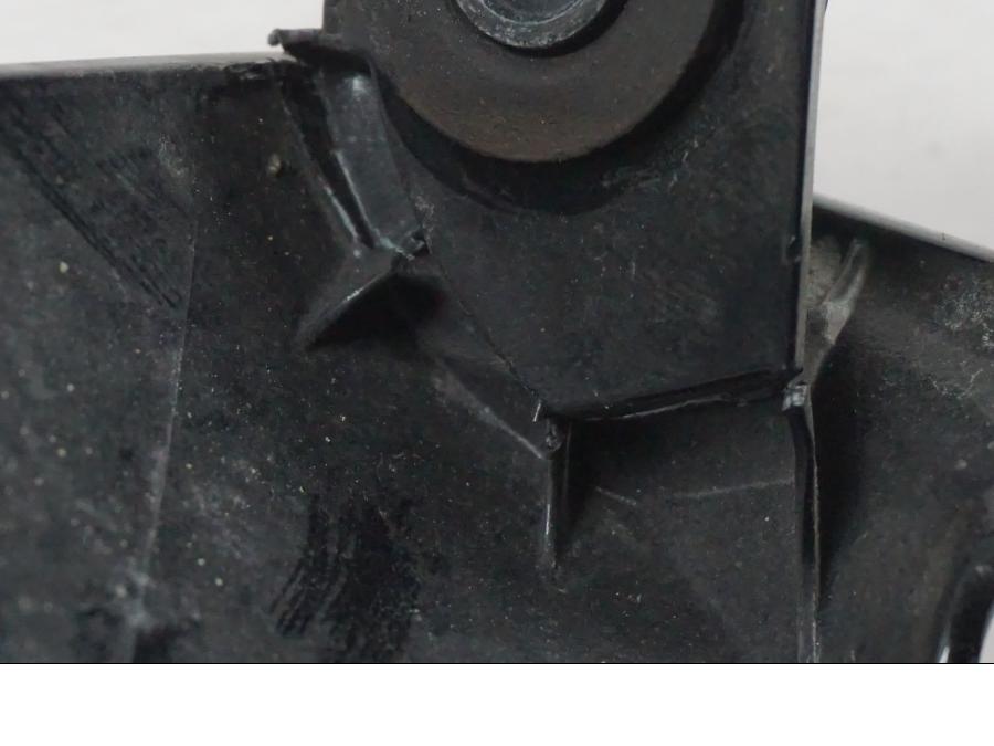 Extrabild6 på Sidkåpa från en Kawasaki ER-6N ABS -2010 motorcykel.