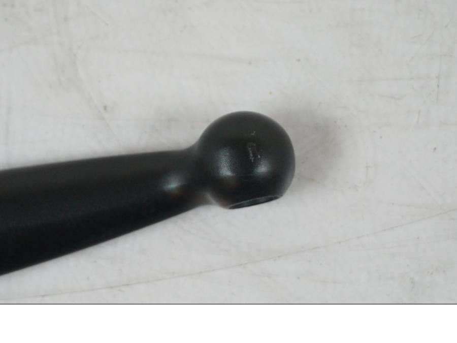 Vänster sida på Kopplingsgrepp från en Yamaha XV 950 R -2014 motorcykel.