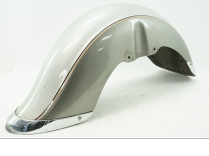 Höger sida på Framskärm från en Yamaha XVZ 13TD -1999 motorcykel.