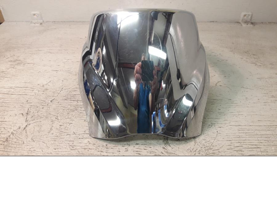 Snett uppifrån på Instrumentkonsoll från en Kawasaki VN 900 -2007 motorcykel.