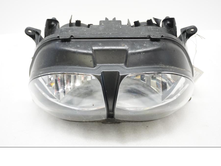 Baksidan på Strålkastare från en Yamaha TDM 900 -2002 motorcykel.