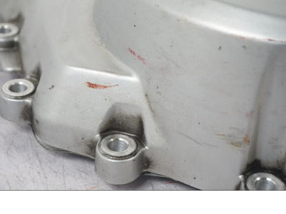 Snett nerifrån på Generatorkåpa från en BMW F 750 GS -2020 motorcykel.