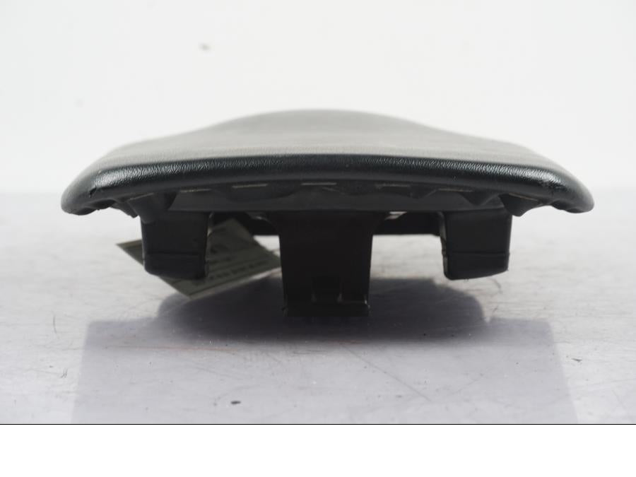 Snett uppifrån på Sadel från en Honda CBR 1000 RR -2009 motorcykel.