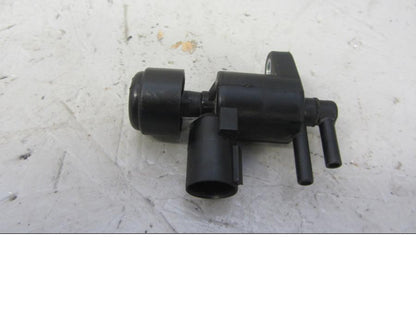 Framsidan på Luftburksensor från en Honda CB 1000 R -2010 motorcykel.