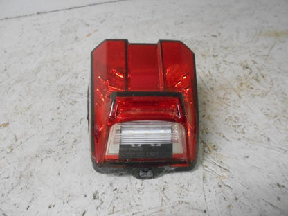 Baksidan på Baklampa från en Triumph Tiger 800 -2016 motorcykel.