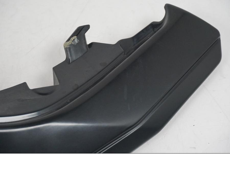 Vänster sida på Sidopanel från en Kawasaki ER-6F -2016 motorcykel.