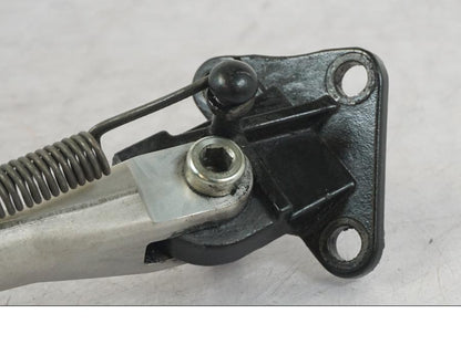 Höger sida på Sidostöd från en Triumph Daytona 955I -2000 motorcykel.