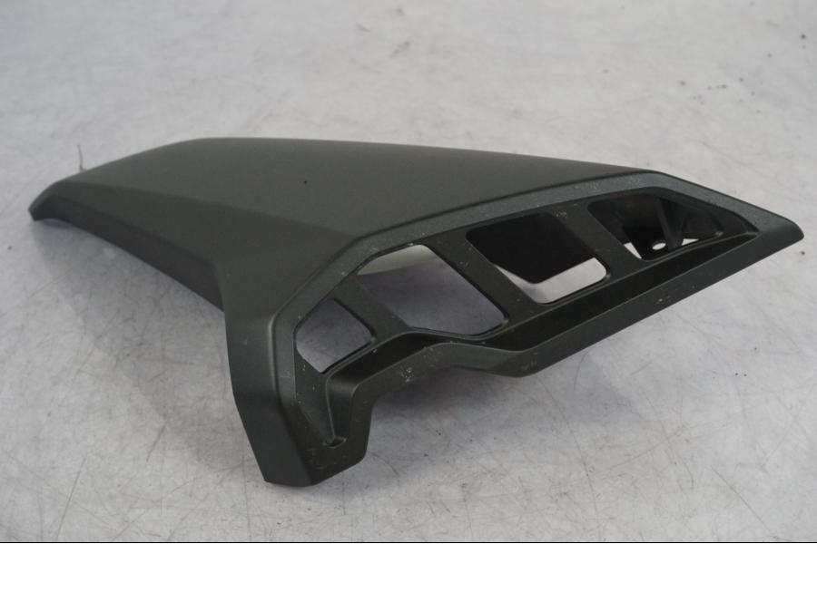 Baksidan på Sidkåpa från en Yamaha MT-09 SP -2018 motorcykel.