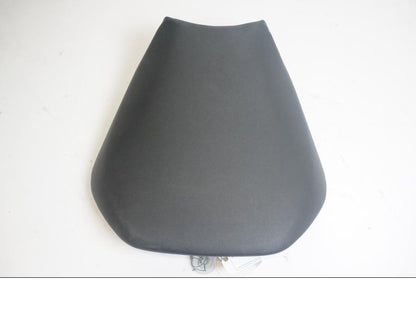 Baksidan på Sadel från en Kawasaki ZX-10R -2005 motorcykel.