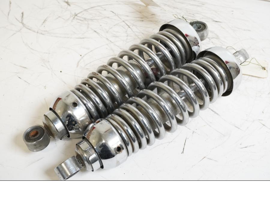 Framsidan på Stötdämpare från en Yamaha XV 1100 -1993 motorcykel.