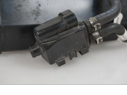 Höger sida på Solenoid från en H-D Adventure Pan America Special RA1250S -2021 motorcykel.