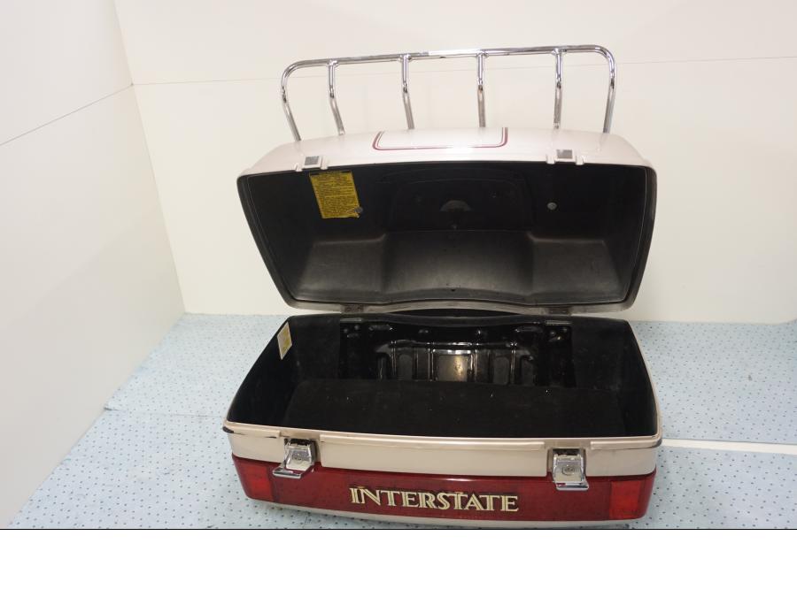 Snett uppifrån på Topbox från en Honda GL 1200 -1987 motorcykel.