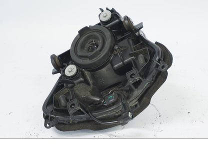 Extrabild1 på Strålkastare från en Honda CB 500 X -2015 motorcykel.