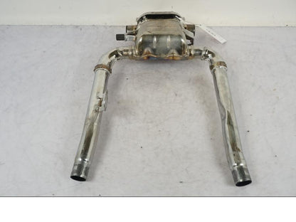 Framsidan på Mellanburk från en Triumph Bonneville T120 -2021 motorcykel.