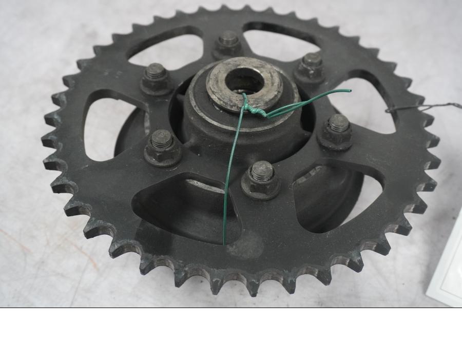 Baksidan på Drevfäste från en Kawasaki ZX-10R -2008 motorcykel.