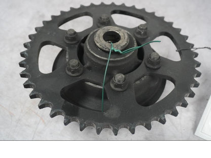 Baksidan på Drevfäste från en Kawasaki ZX-10R -2008 motorcykel.