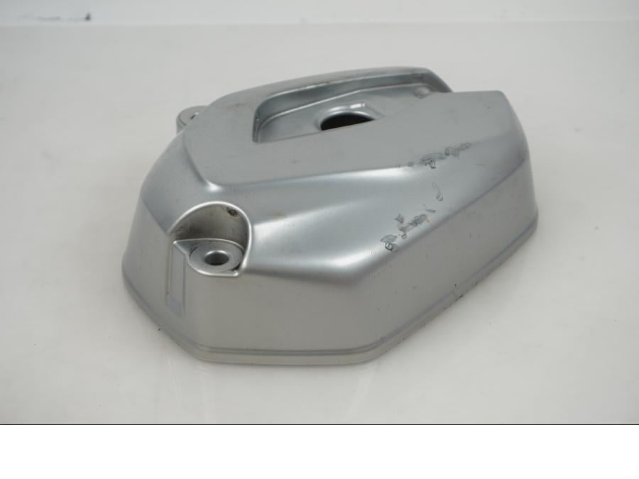 Höger sida på Ventilkåpa från en BMW R 1200 RT -2017 motorcykel.