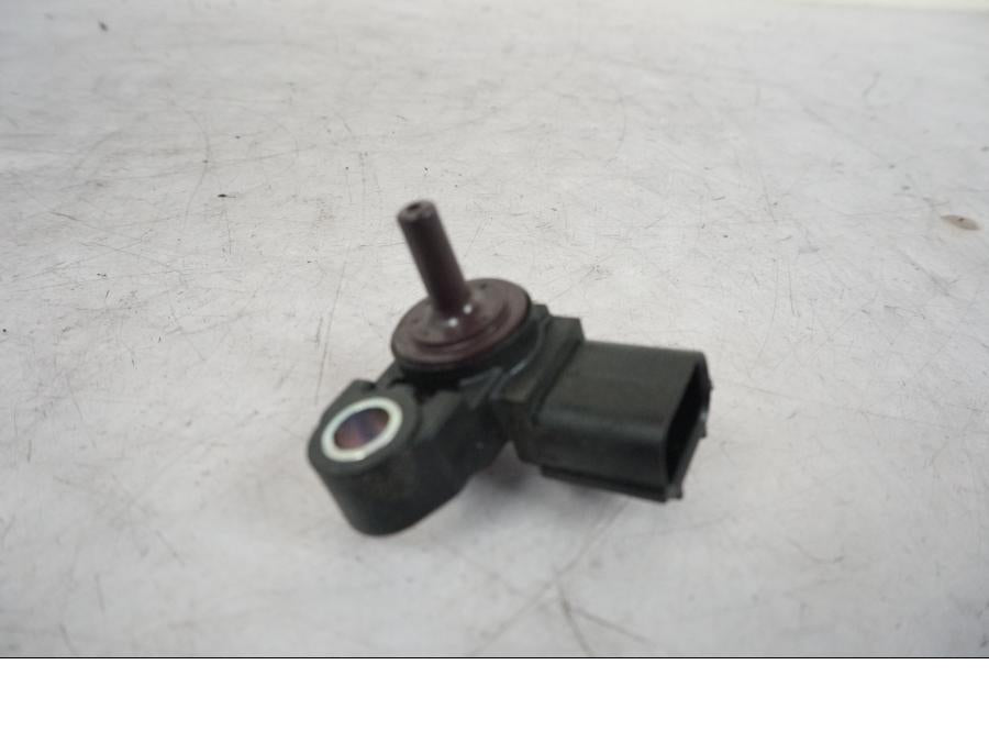 Framsidan på Mapsensor från en Triumph Bonneville T120 -2021 motorcykel.