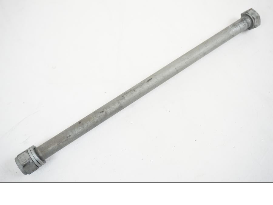 Framsidan på Axel från en BMW F 650 CS -2002 motorcykel.