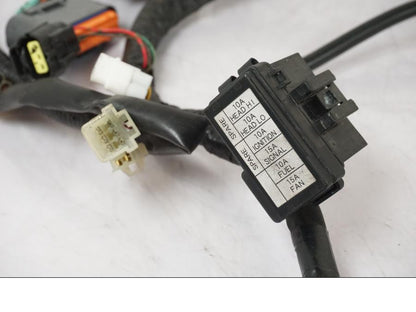 Höger sida på Kabelstam från en Suzuki GSX-R 600 -2007 motorcykel.