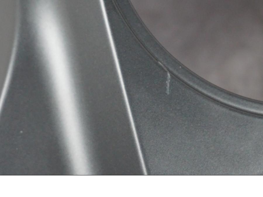 Extrabild3 på Tankkåpa från en KTM 1290 Super Adventure S -2023 motorcykel.