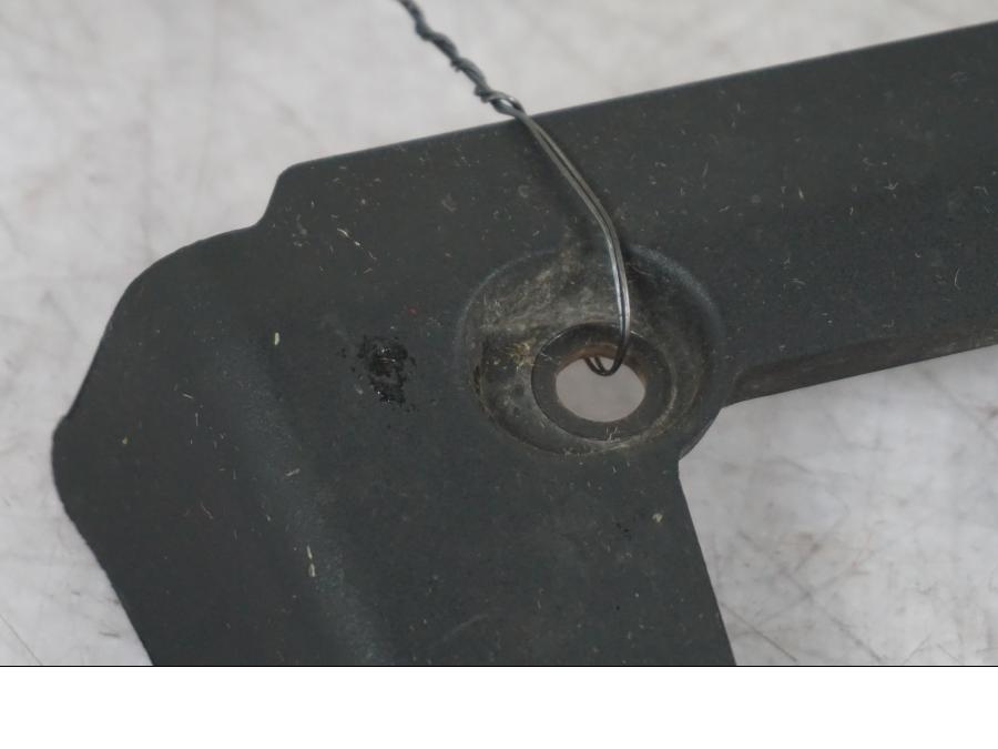 Baksidan på Vattenkylkåpa från en Triumph Tiger -2009 motorcykel.